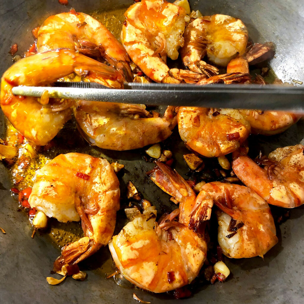 Shrimps New Orleans Style braten