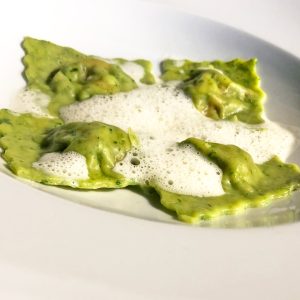 Bärlauch-Ravioli mit Grillgemüse und Parmesanschaum | Koch für 2!