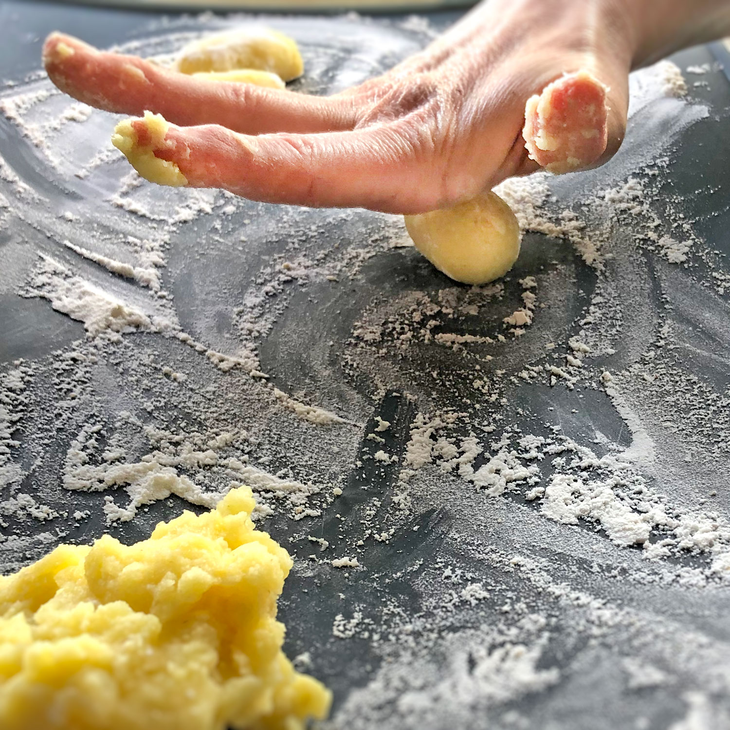 Form potato croquettes | Koch für 2!